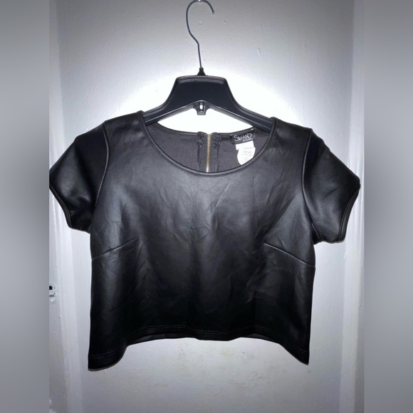 Stefano Di Roma Leather Crop Tee and Long Skirt Set - Picture 3 of 9